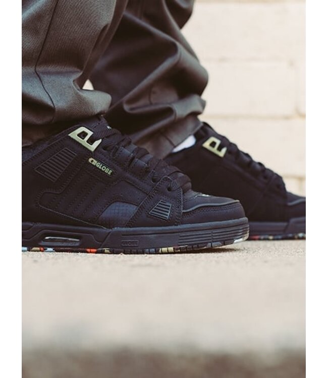 GLOBE MENS SABRE SHOE PHANTOM/BLACK/STEEL