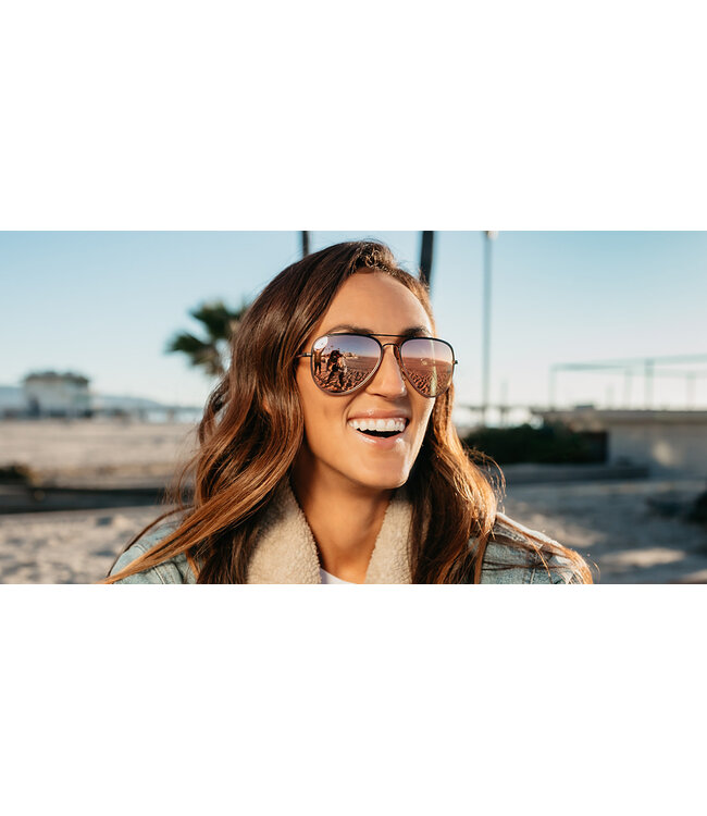 BLENDERS A SERIES HEAVENLY SHINE CHAMPAGNE SUNGLASSES w/ PINK POLAR