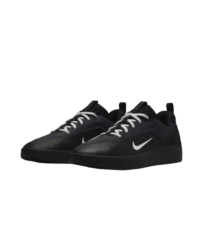 NIKE SB MENS ZOOM NYJAH 4 SHOES (002) BLACK/WHITE-BLACK-WHITE