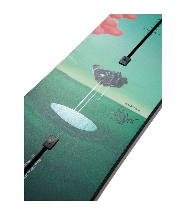 BURTON WOMENS YEASAYER CAMBER SNOWBOARD 2025