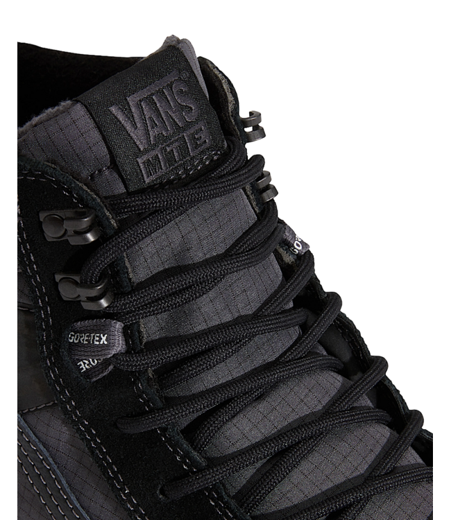 VANS MENS SK8-HI GORE-TEX INSULATED SHOES (BKA) BLACK/BLACK