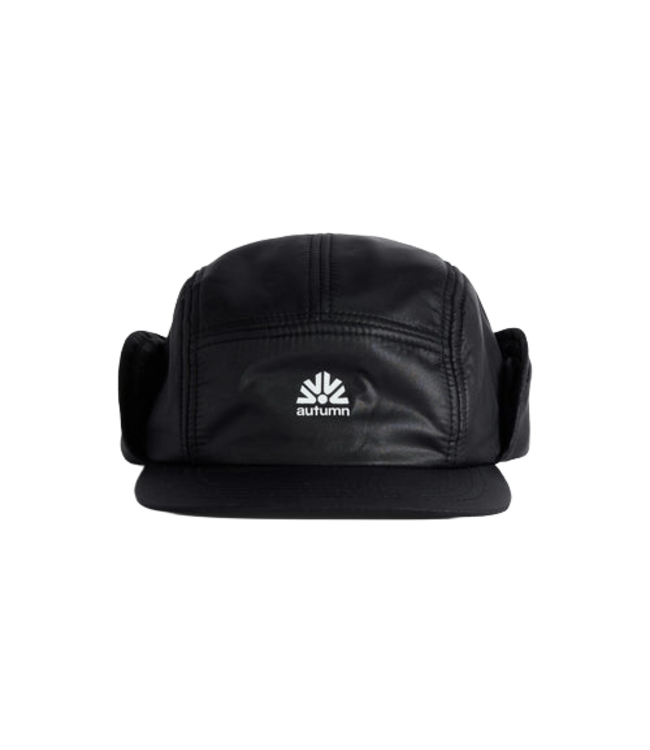 AUTUMN PUFFY FLAP CAP BLACK 2025