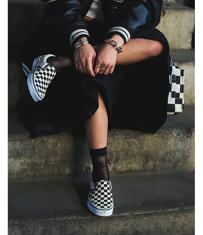 VANS CLASSIC SLIP-ON SHOE BLACK/WHITE CHECKERBOARD