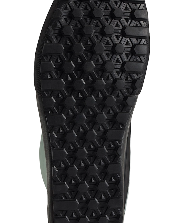 VANS WOMENS MTE STANDARD WATERPROOF BOOT (EMW) GRAY OLIVE