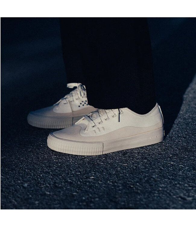 GLOBE MENS GILLETTE SHOES ANTIQUE WHITE