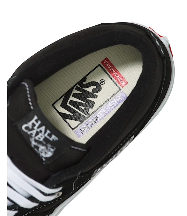 VANS SKATE HALF CAB SHOE BLACK/WHITE