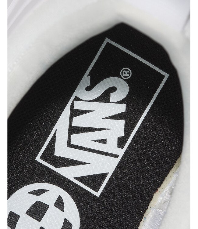 VANS MENS MTE ULTRARANGE NEO VR3 SHOES (W00) TRUE WHITE