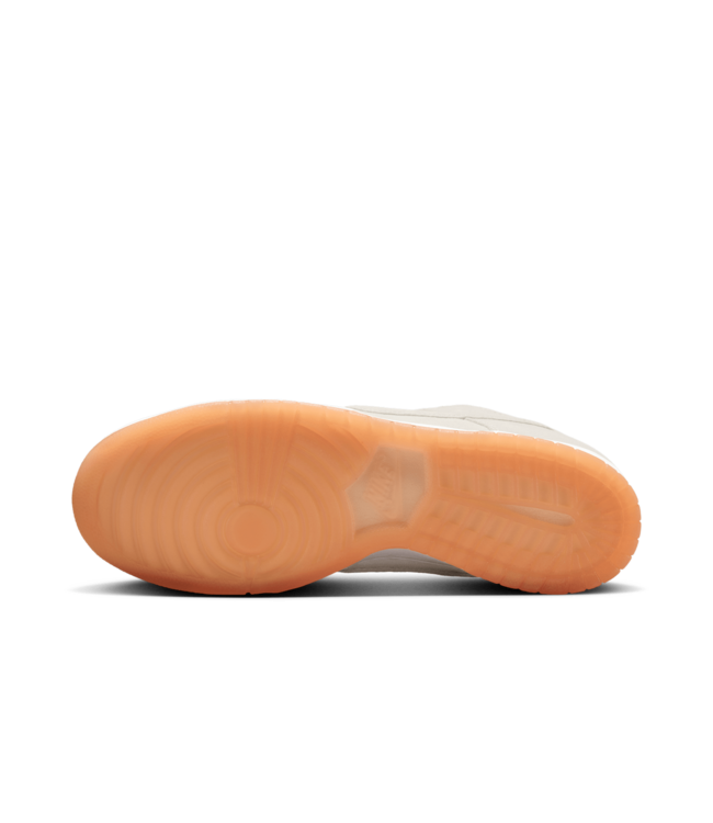 NIKE SB DUNK LOW PRO SHOE (100) PALE IVORY/PALE IVORY-SUMMIT WHITE-WHITE