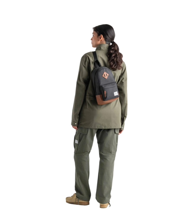 HERSCHEL HERITAGE SHOULDER BAG BLACK/TAN