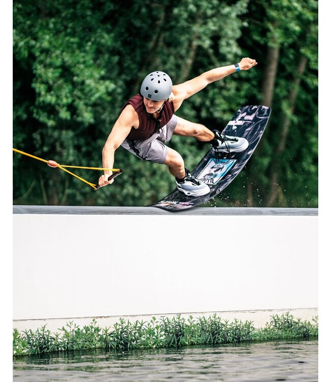 FOLLOW MENS TOTAL VEST MAROON 2026