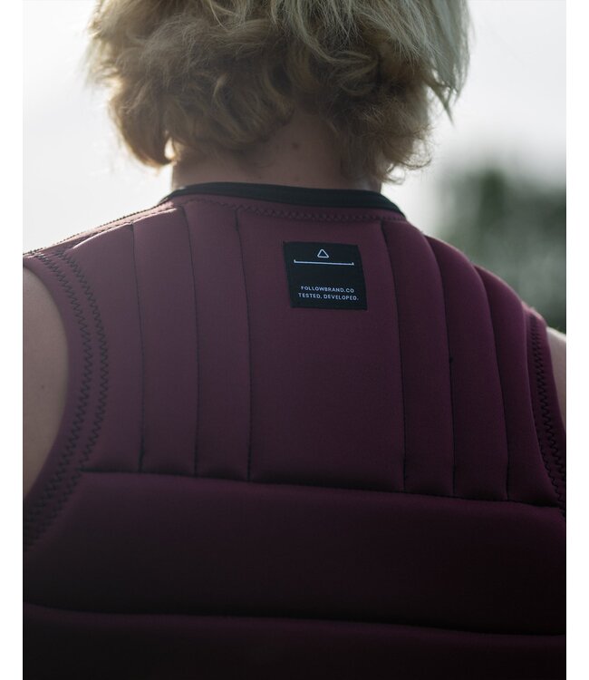 FOLLOW MENS TOTAL VEST MAROON 2026