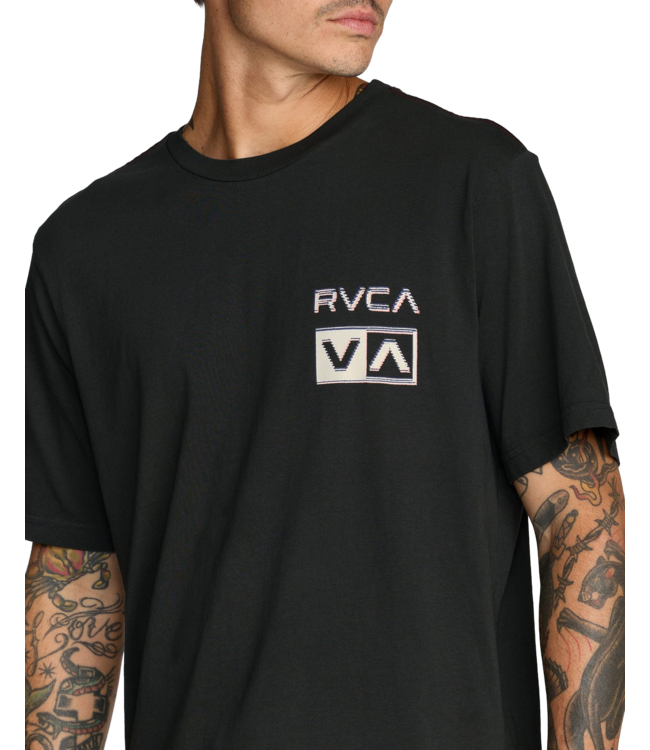 RVCA MENS GLITCH SHORT SLEEVE TEE BLACK