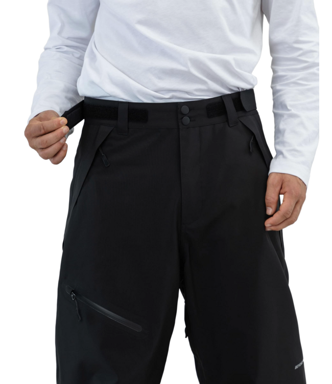 BEYOND MEDALS X PANT BLACK 2026