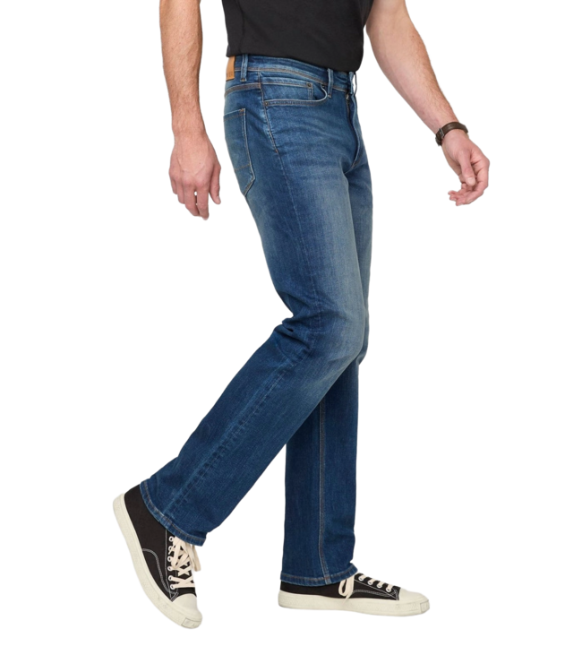DUER MENS PERF STRAIGHT DENIM PANTS DUSTBOWL BLUE