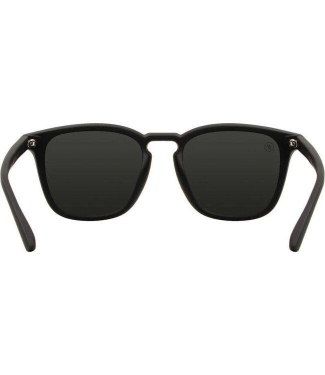 BLENDERS SYDNEY SOUL SINGER SUNGLASSES MATTE BLACK w/ SMOKE POLAR LENS