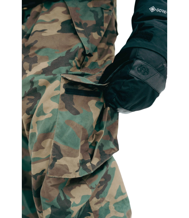 686 MENS ESSOX CARGO SNOW PANTS CAMO 2027