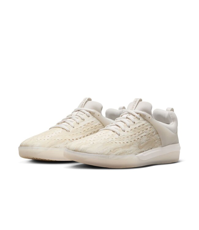 NIKE SB MENS ZOOM NYJAH 3 PREMIUM SHOE (001) PHANTOM/OREWOOD