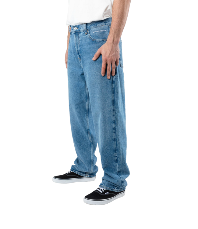 BEYOND MEDALS LOOSE JEANS BLUE