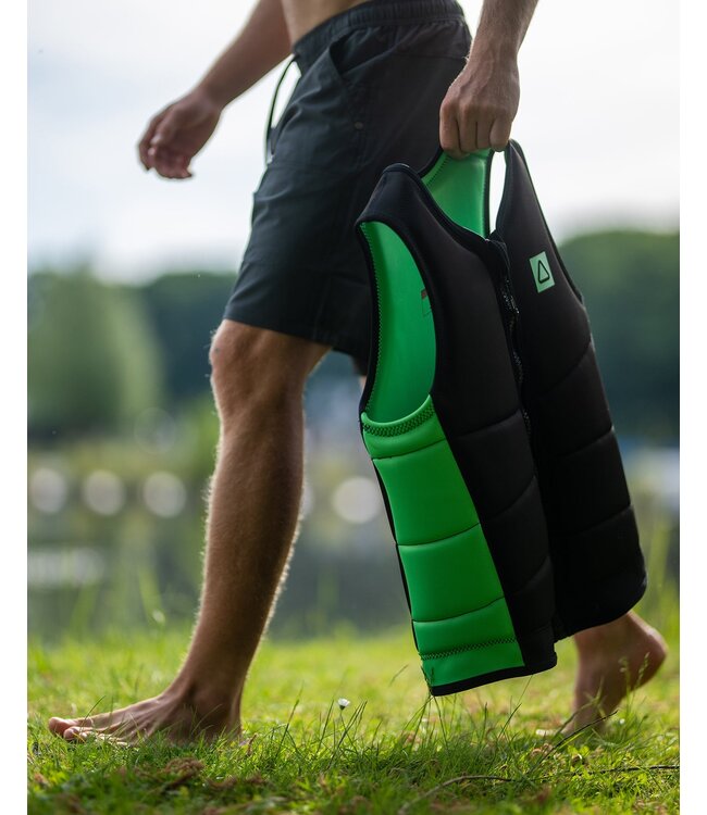 FOLLOW MENS CORP VEST BLACK/GREEN 2026