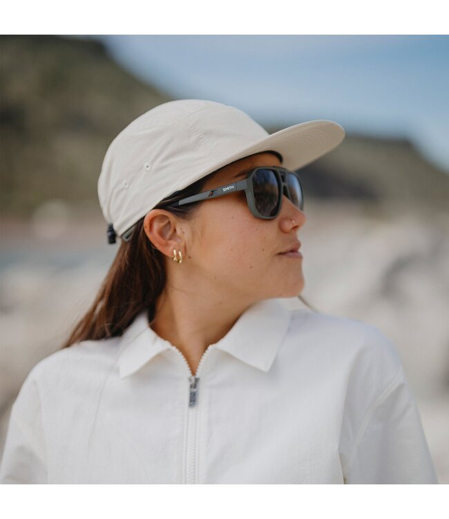 SMITH TRUSS MATTE OLIVE OIL SUNGLASSES w/ CHROMAPOP POLAR BROWN