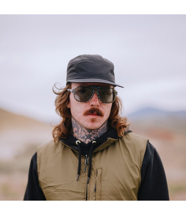 SMITH TRUSS MATTE FLINT TORT SUNGLASSES w/ CHROMAPOP SLATE