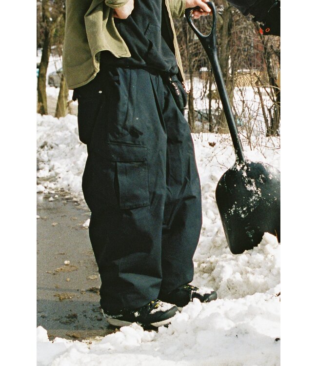 686 MENS ESSOX CARGO PANTS BLACK 2027