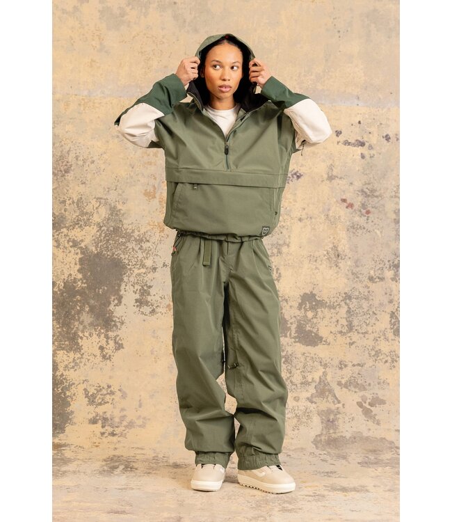 686 WOMENS OUTLINE SHELL PANTS FATIGUE GREEN 2027