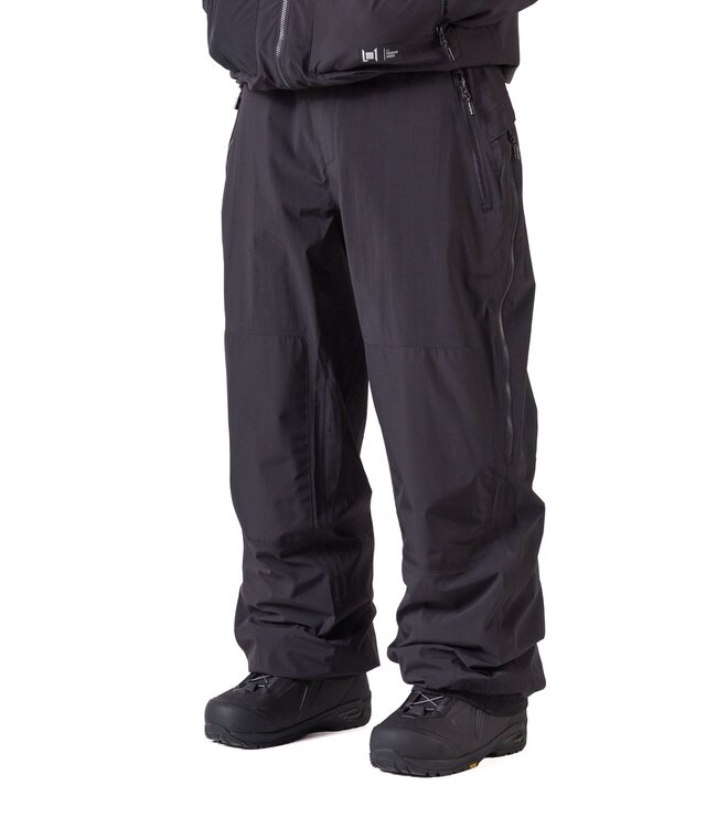L1 VENTURA PANTS BLACK 2027