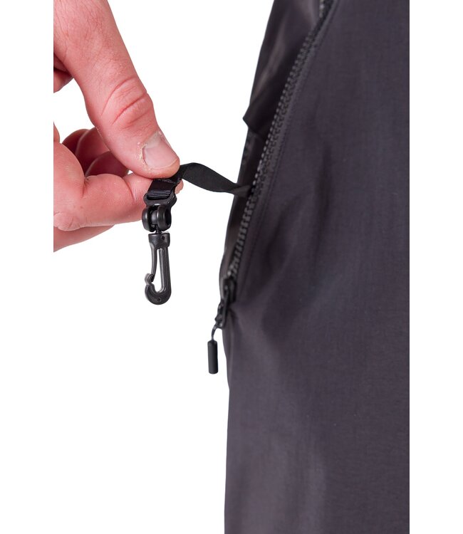 L1 VENTURA PANTS BLACK 2027
