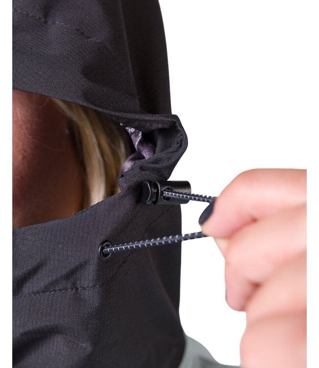 L1 VENTURA JACKET PALE SAGE/BLACK 2027