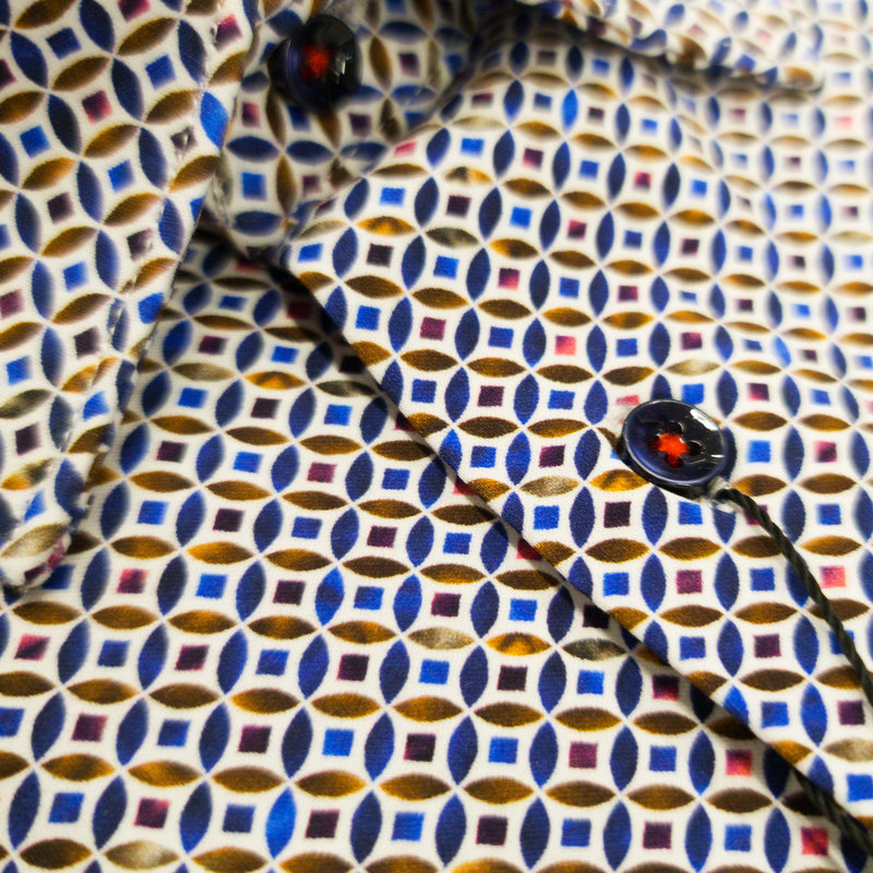 Hörst Short Sleeve Shirt with kaleidoscope pattern