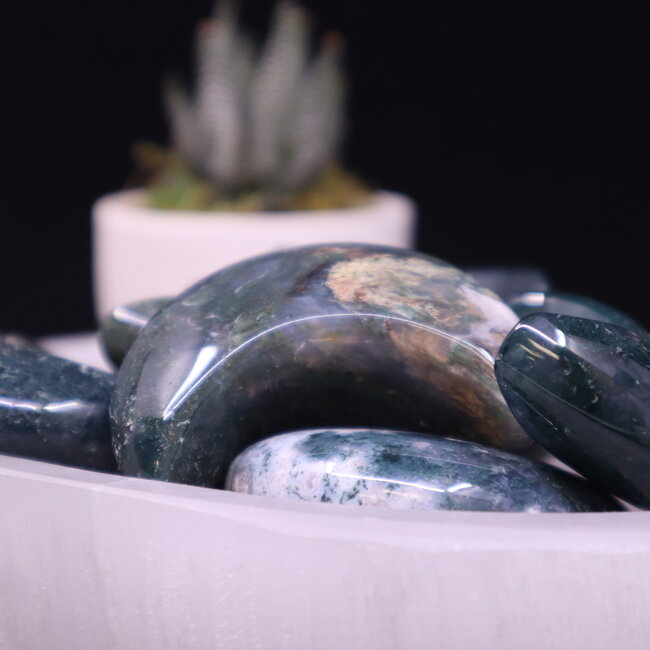 Moss Agate Moon - Large (2")