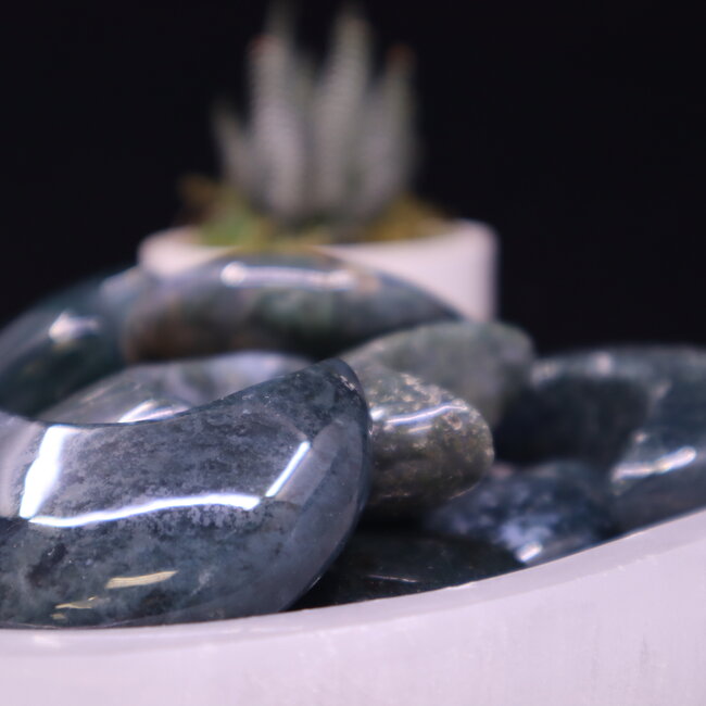 Moss Agate Moon - Large (2")