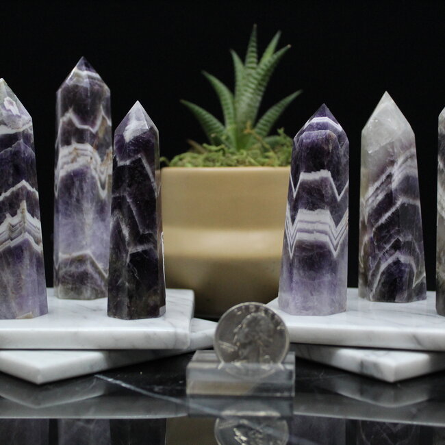 Chevron (Dream) Amethyst Generator Tower Point - Medium (2-4")