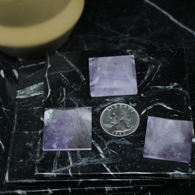 Amethyst Pyramid - Small 1"