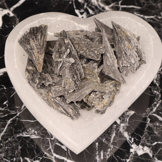 Black Kyanite Fan (1-2.5") - Rough Raw Natural