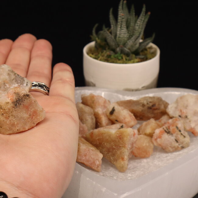 Sunstone Rough Raw Natural - Medium (1.5-2")