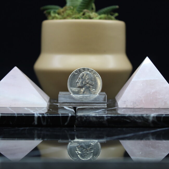 Rose Quartz Pyramid - Medium (1.5")