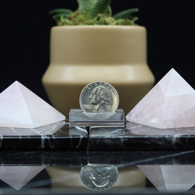 Rose Quartz Pyramid - Medium (1.5")