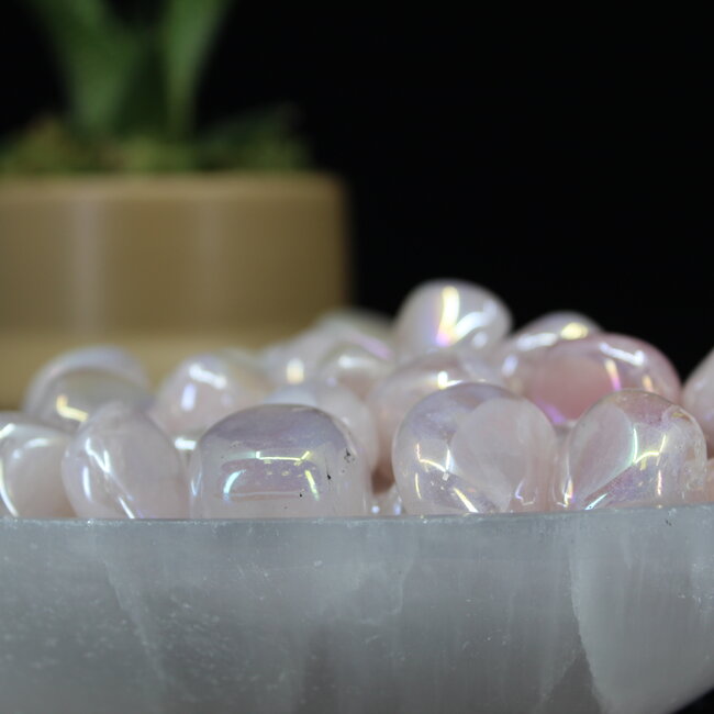 Pink Aura Rose Quartz - Tumbled