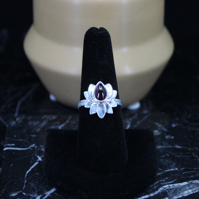 Garnet Ring - Size 8 Lotus Teardrop Pear - Sterling Silver