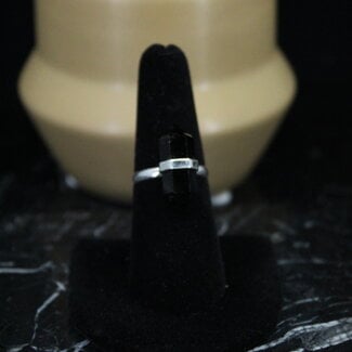 Black Onyx Ring - Size 7 - Double Terminated DT Point Sterling Silver