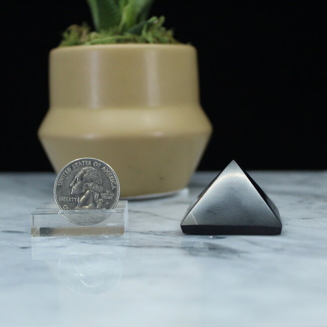 Shungite Pyramids - Small 1" (3cm)