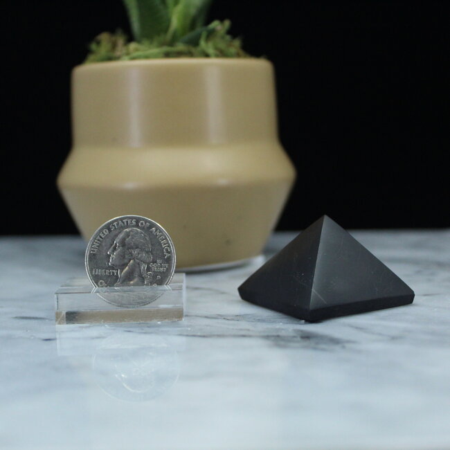 Shungite Pyramids - Small 1" (3cm)