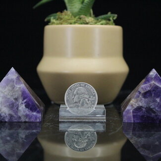 Amethyst Pyramid - Medium (1.5")