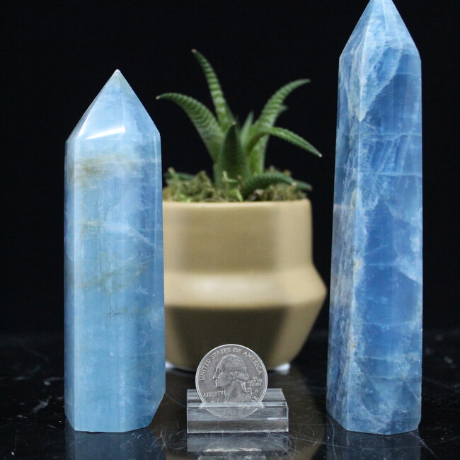 Aquamarine Tower Point Generator (AAA Grade) - Large 5"+