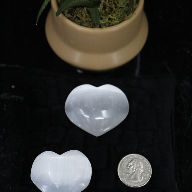 Selenite (Satin Spar Gypsum) Hearts (40mm) - Mini