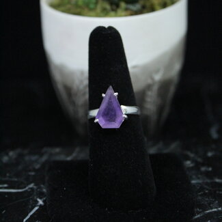 Amethyst Ring - Size 6 - Sterling Silver Faceted Pear