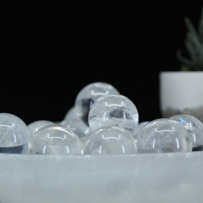 Clear (Crystal) Quartz Sphere Orb with Blue Angel Feather Inclusion - 20-25mm & Sphere Stand