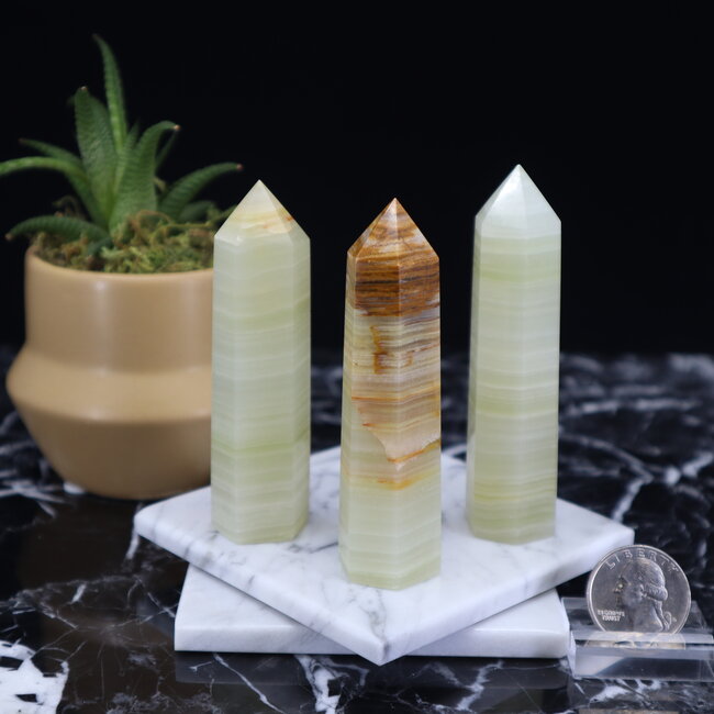 Green Onyx Tower Point Generator -  Medium (3-4")